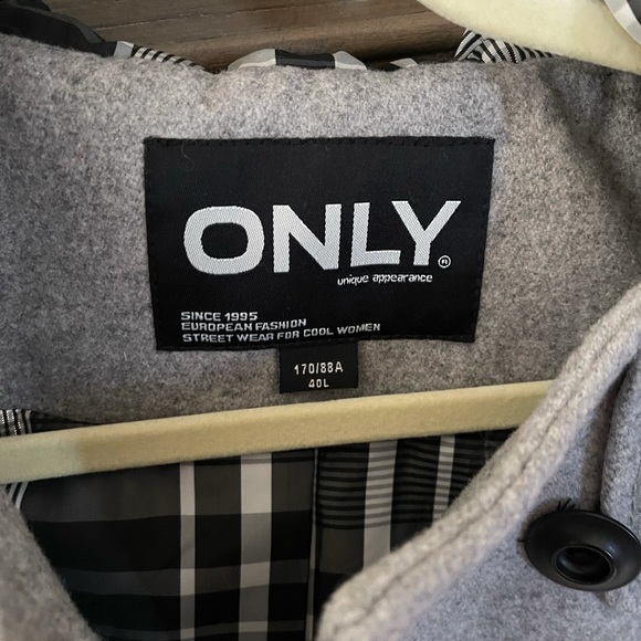Stylish ONLY Grey Preppy Style Peacoat! Size L! - Picture 5 of 5